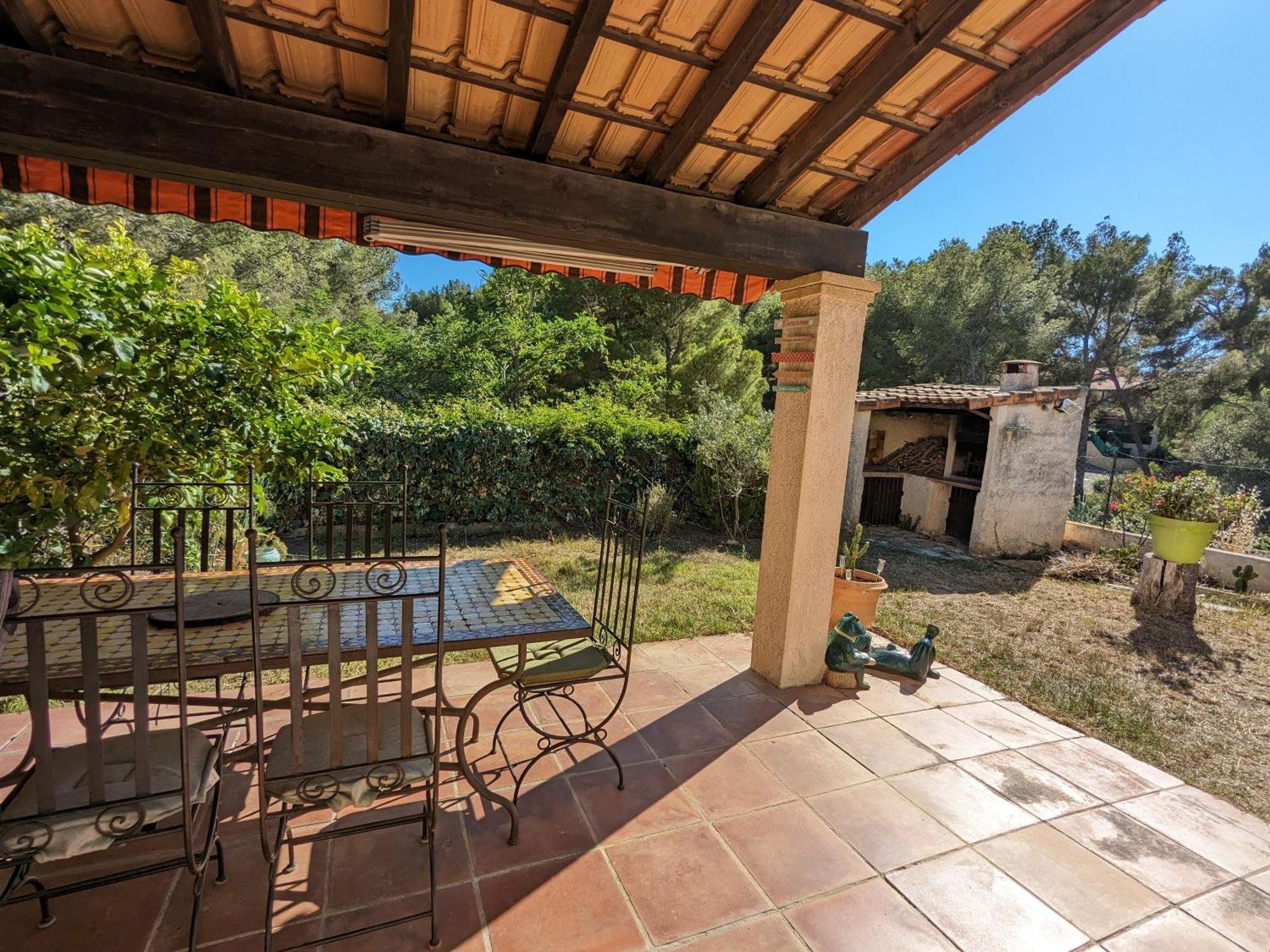 Maisonnette Kalis Calme Avec Climatisation Parking Jardin Cadre Campagne Plages A Pieds Bandol Exterior photo