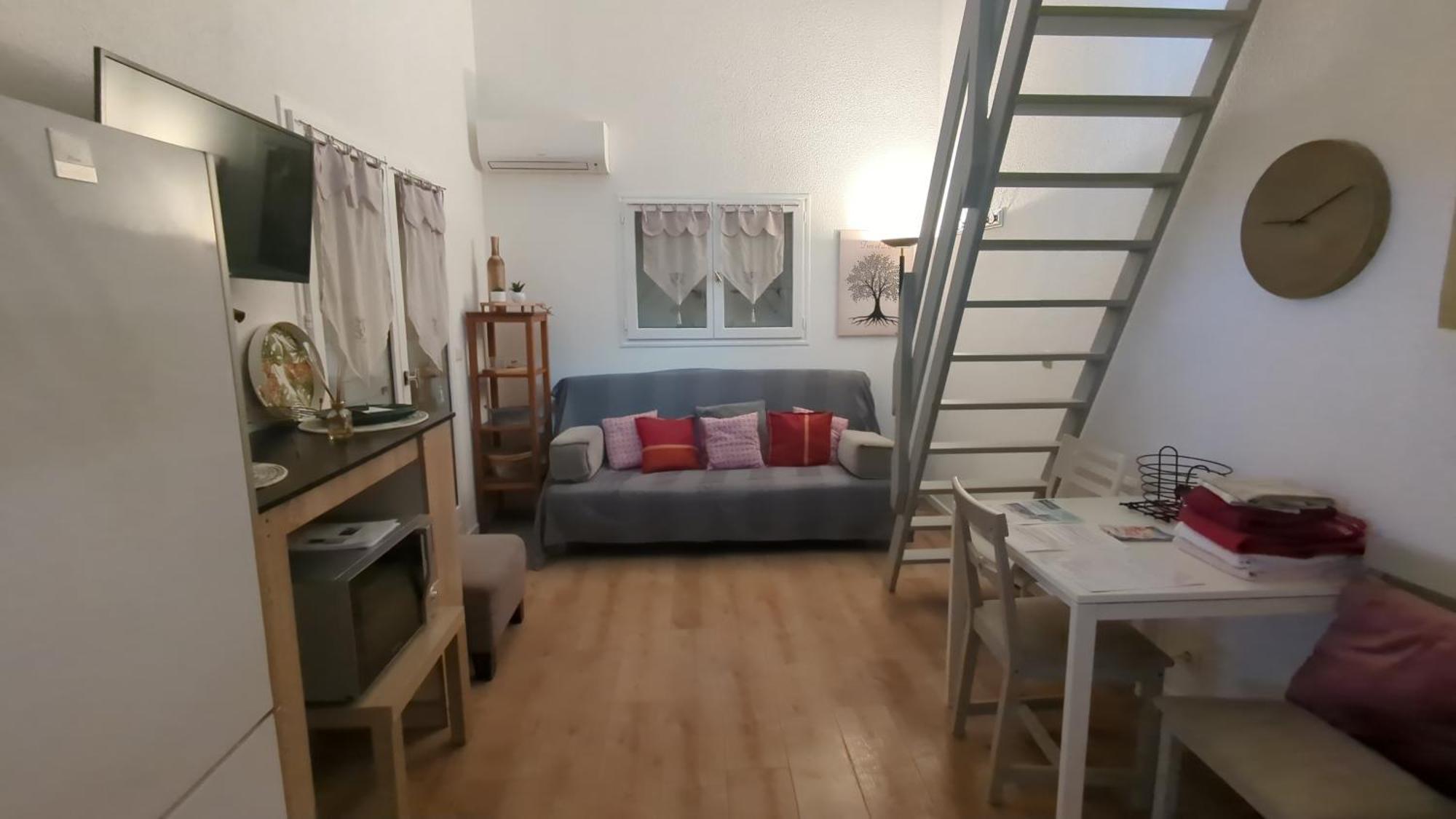 Maisonnette Kalis Calme Avec Climatisation Parking Jardin Cadre Campagne Plages A Pieds Bandol Exterior photo